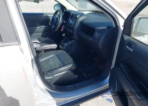 2012 Jeep Compass Limited из США, поврежденный, VIN 1C4NJCCB0CD622077